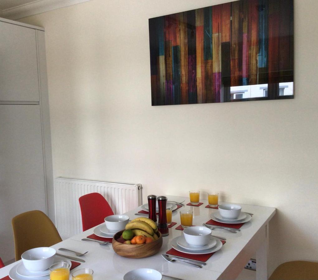 Rockmount Court Apartment Борнмът Екстериор снимка