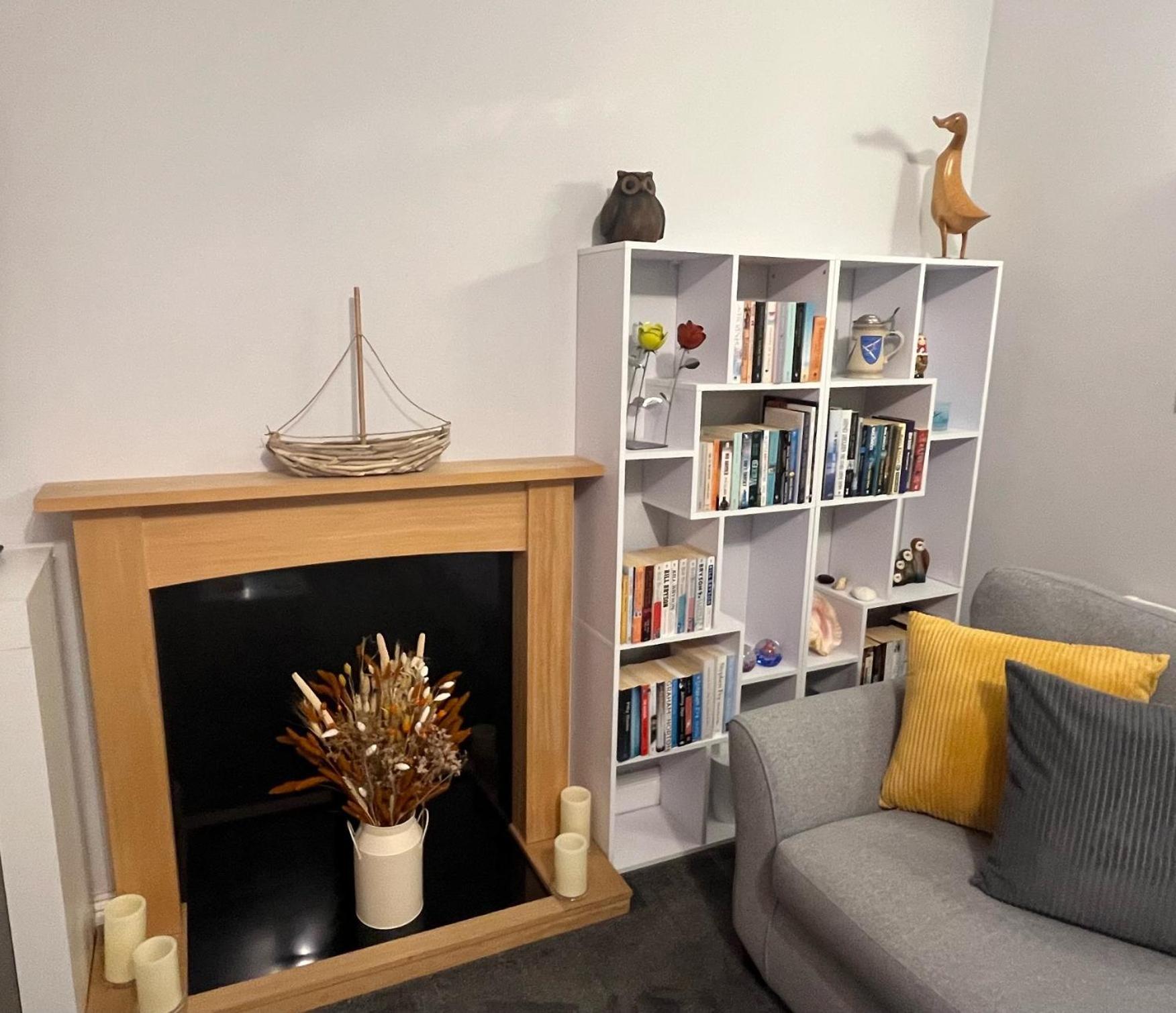 Rockmount Court Apartment Борнмът Екстериор снимка